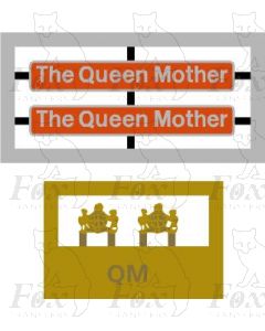47722 The Queen Mother with crests
